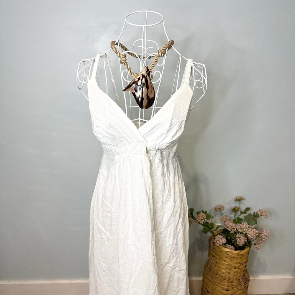 Stunning vintage Y2K tiered white prairie peasant milkmaid sun dress